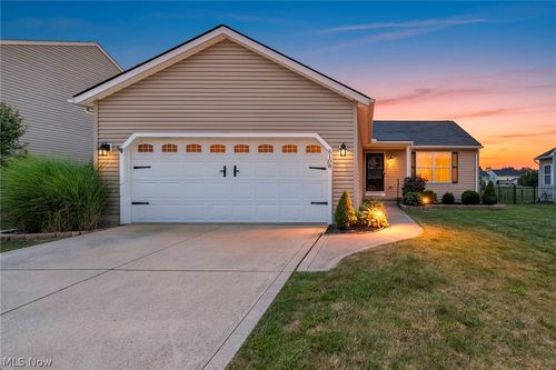 6108 Greenview Trl, North Ridgeville, OH, 44039-5166 | Card Image