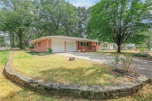 411 Kate Smith St, Prairie Grove, AR, 72753-2627 | Card Image