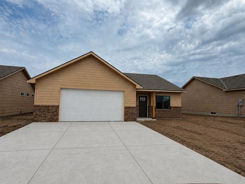 5103 N Toben Ct, Bel Aire, KS, 67226 | Card Image
