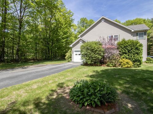 4 Donald Dr, Milton, VT, 05468-4163 | Card Image