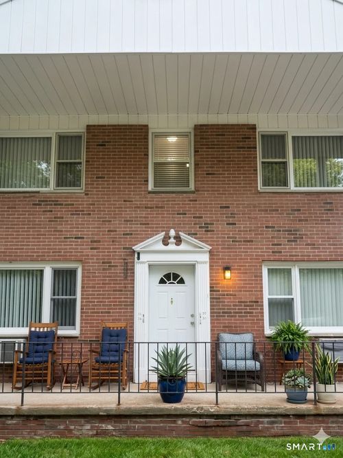 29-56 Wakelee Avenue Ext, Shelton, CT, 06484-3962 | Card Image