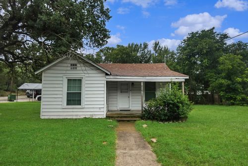 216 Ne 19th St, Mineral Wells, TX, 76067-3016 | Card Image