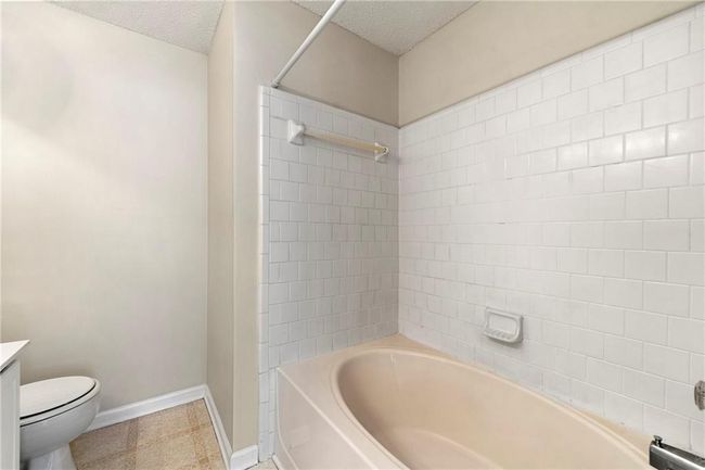 4100 Howell Park Rd, Townhouse with 2 bedrooms, 3 bathrooms and 2 parking in Duluth GA | Image 16