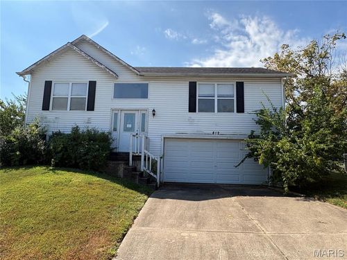 812 Patricia Court, Wentzville, MO, 63385 | Card Image
