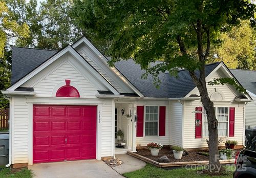 7215 Wingstone Ln, Charlotte, NC, 28262-4239 | Card Image