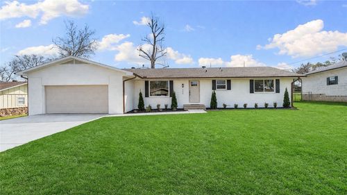 205 Big Tree Dr, Bentonville, AR, 72712-5034 | Card Image