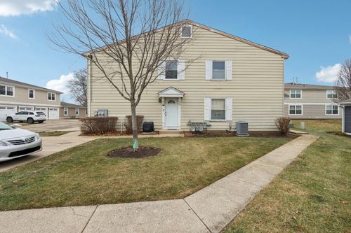 408-408 Farmingdale Cir, Vernon Hills, IL, 60061-1912 | Card Image