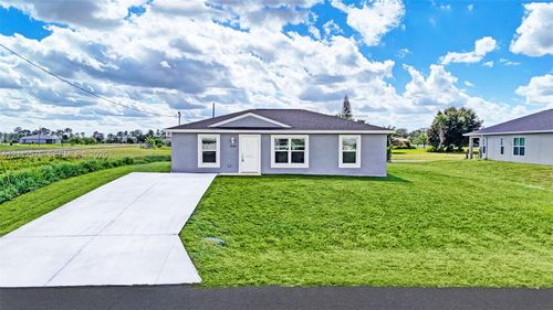 9041 E Broad, La Belle, FL, 33935 | Card Image