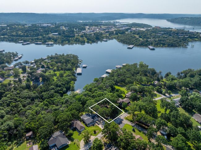 Table Rock Lake Waterfront | Image 8