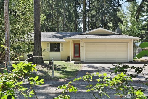 311 Edgecliff Dr, Langley, WA, 98260-9639 | Card Image