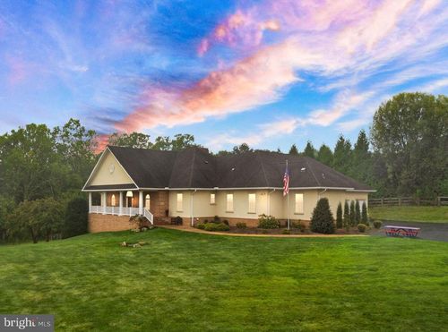 40983 Prospect Farm Ln, Lovettsville, VA, 20180-2523 | Card Image