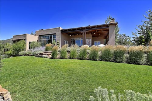 2216 Wilderness Arroyo, Santa Fe, NM, 87505-5922 | Card Image