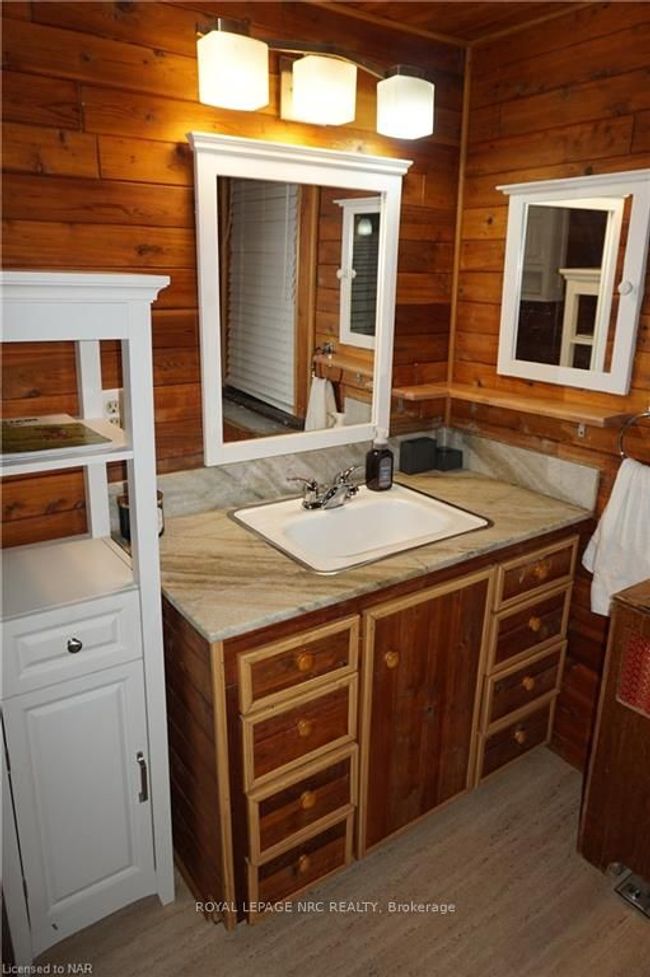 3878 Chippawa Pky, House other with 3 bedrooms, 1 bathrooms and 10 parking in Niagara Falls ON | Image 14