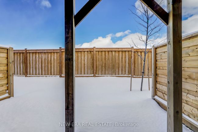 207 Danzatore Path, Condo with 5 bedrooms, 3 bathrooms and 1 parking in Oshawa ON | Image 30