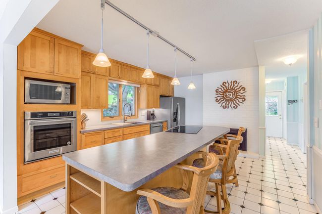 Kitchen | Image 7