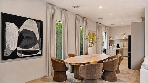 8840 Ashcroft Ave, West Hollywood, CA, 90048-1801 | Card Image