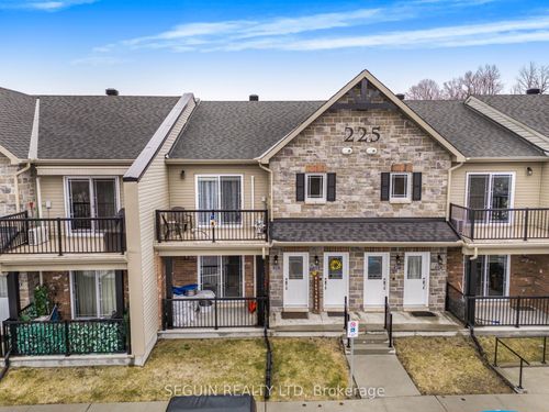 205-225 Spence Avenue, Hawkesbury, ON, K6A0B5 | Card Image