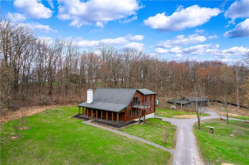 209 Channing Ln, Fenelton, PA, 16034-9315 | Card Image