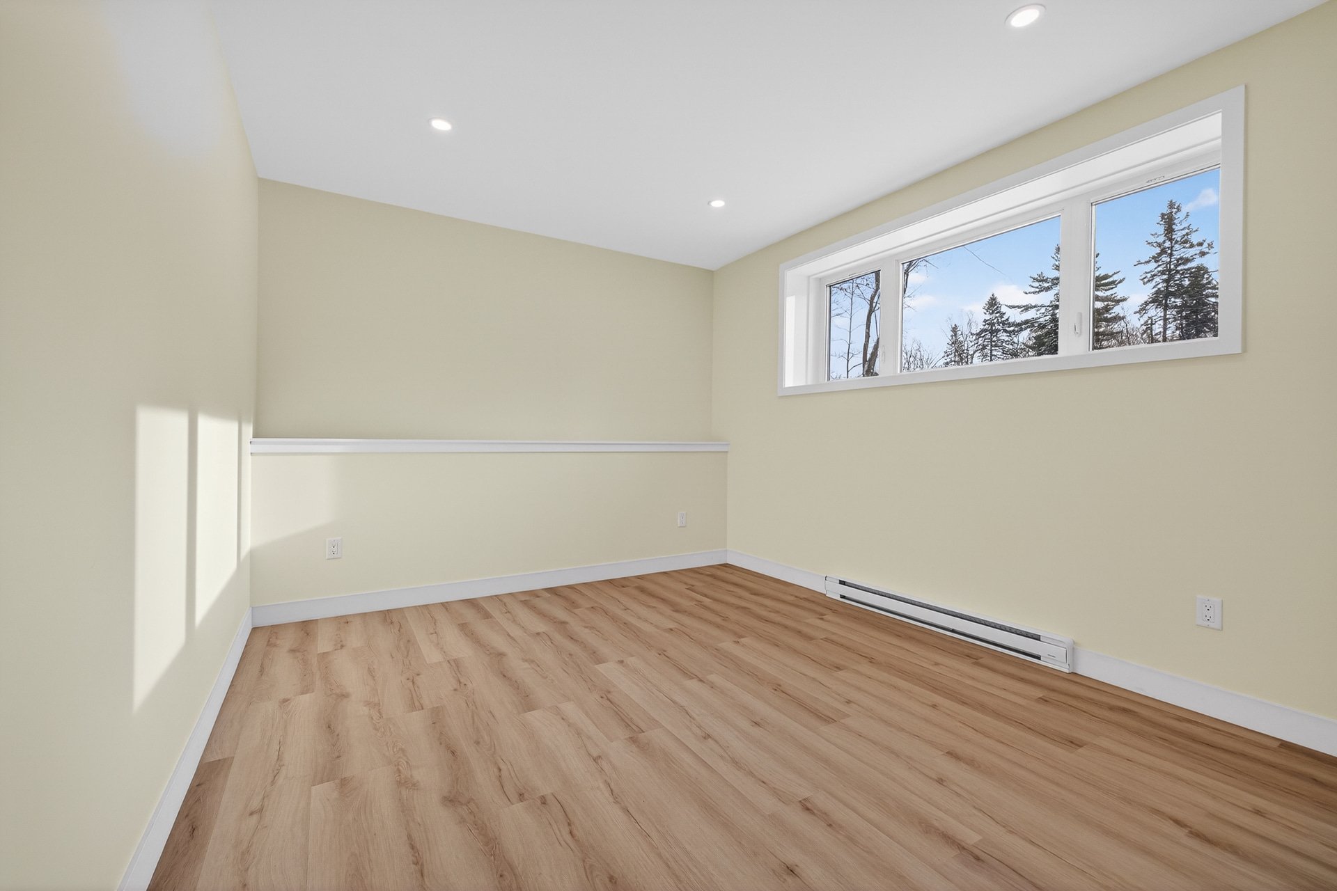 Residential in Cantley 4