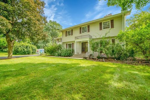 3N011 Morningside Ave, West Chicago, IL, 60185-1476 | Card Image