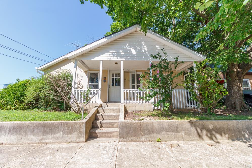 Monroe St, Lebanon, MO 65536