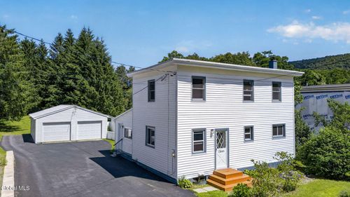 11 Mill St, Worcester, NY, 12197-1909 | Card Image