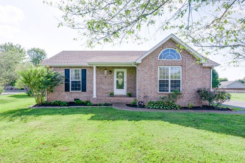 212 Westland St, Portland, TN, 37148-2219 | Card Image