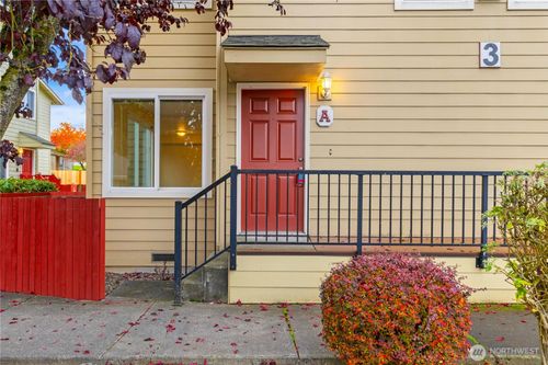 apt-3a-2902 13th St, Everett, WA, 98201-1883 | Card Image