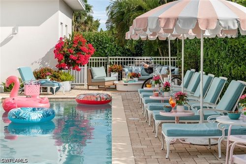 10042 Vanderbilt Dr, Naples, FL, 34108-2102 | Card Image