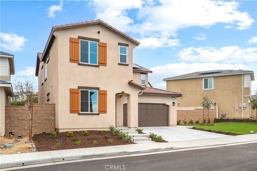 35320 Aubrey Ln, Beaumont, CA, 92223-6371 | Card Image