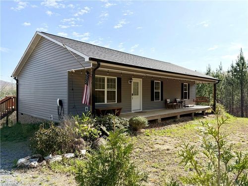 5280 Tabernacle School Rd, Asheboro, NC, 27205-2862 | Card Image