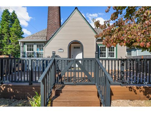 2641 Se 81st Ave, Portland, OR, 97206-1041 | Card Image