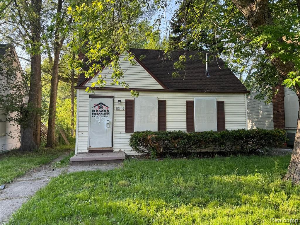 Cornwall St, Detroit, MI 48224