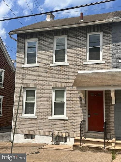 121 E Garrison St, BETHLEHEM, PA, 18018-4044 | Card Image