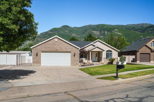 7830 Cedar Loop Dr, South Weber, UT, 84405-7739 | Card Image