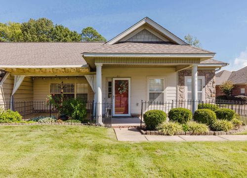 211 Stagecoach Village, Little Rock, AR, 72210-4753 | Card Image