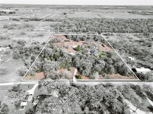 23600 Brazos Estates Rd, Hempstead, TX, 77445-4161 | Card Image