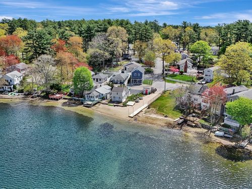 47 Woodbine Ave, Pembroke, MA, 02359-3457 | Card Image