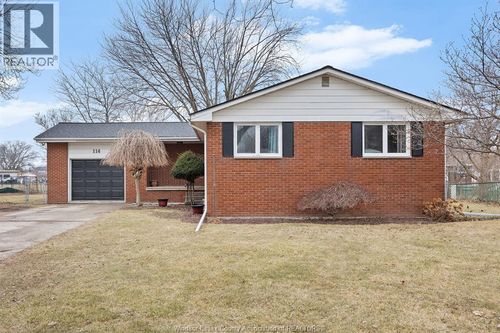 114 Main St S, Amherstburg, ON, N9V2L3 | Card Image