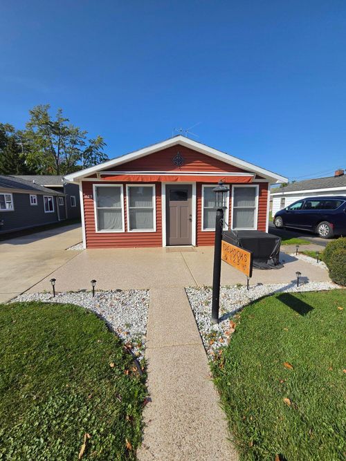 123 Wickham Avenue, Denton Township, MI, 48629 | Card Image
