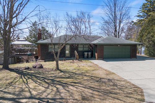 151 E Shore Drive, Random Lake, WI, 53075 | Card Image