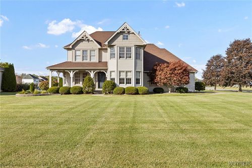 4569 Ridgeview Dr S, North Tonawanda, NY, 14120-9706 | Card Image