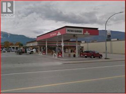 401 Victoria Rd W, Revelstoke, BC, V0E2S1 | Card Image