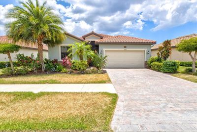 12675 Richezza Drive, House other with 4 bedrooms, 3 bathrooms and null parking in Venice FL | Image 1