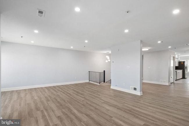 F-5 - 5211 Le Parc Dr, Condo with 2 bedrooms, 2 bathrooms and null parking in WILMINGTON DE | Image 4