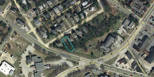 980 Highland Ter, Macon, GA, 31201-2119 | Card Image