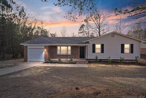 5314 Hornbeam Rd, Fayetteville, NC, 28304-5820 | Card Image