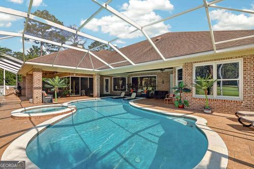 12 Birdie Dr, Jesup, GA, 31546-2130 | Card Image