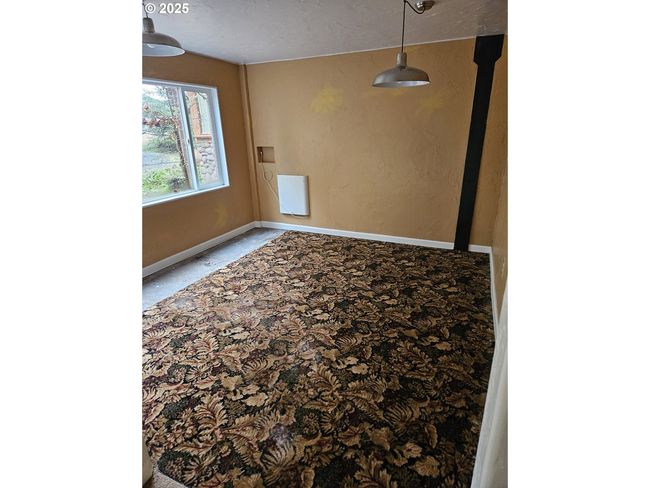15216 Creek View Ln, House other with 2 bedrooms, 1 bathrooms and null parking in Vernonia OR | Image 38
