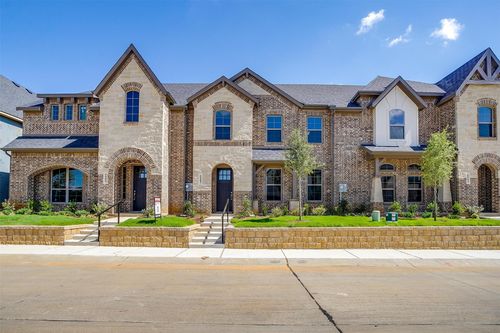 6807 Robert Reed Dr, Arlington, TX, 76001-4500 | Card Image